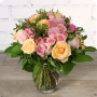 Fleurs anniversaire en bouquet  pour un joyeux anniversaire - livraison gratuite -  bouquet Caresse